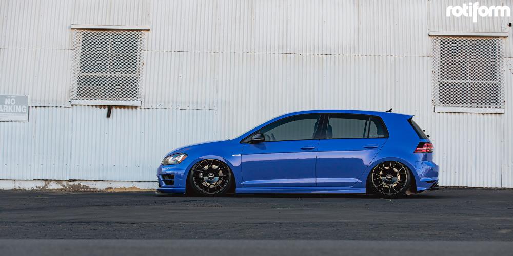 Volkswagen Golf R